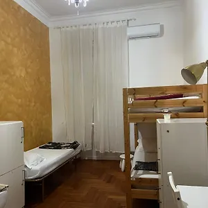 Pensión Varese